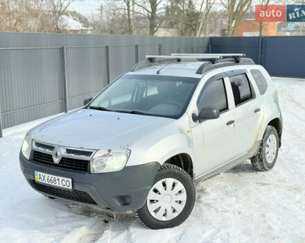 Серый Рено Дастер, объемом двигателя 1.46 л и пробегом 171 тыс. км за 7999 $, фото 1 на Automoto.ua