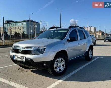 Серый Рено Дастер, объемом двигателя 1.46 л и пробегом 151 тыс. км за 9000 $, фото 1 на Automoto.ua