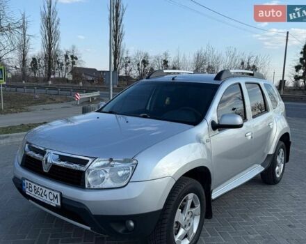 Серый Рено Дастер, объемом двигателя 1.6 л и пробегом 219 тыс. км за 8300 $, фото 1 на Automoto.ua
