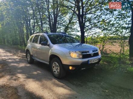 Рено Дастер 2011 у Крыжополе на Automoto.ua Сірий Рено Дастер, об'ємом двигуна 1.6 л та пробігом 205 тис. км за 7950 $, фото 1 на Automoto.ua
