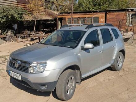 Рено Дастер 2011 у Павлограде на Automoto.ua Сірий Рено Дастер, об'ємом двигуна 1.6 л та пробігом 86 тис. км за 8400 $, фото 1 на Automoto.ua