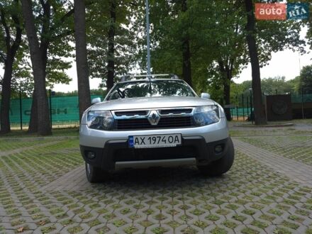 Серый Рено Дастер, объемом двигателя 1.6 л и пробегом 143 тыс. км за 9300 $, фото 1 на Automoto.ua