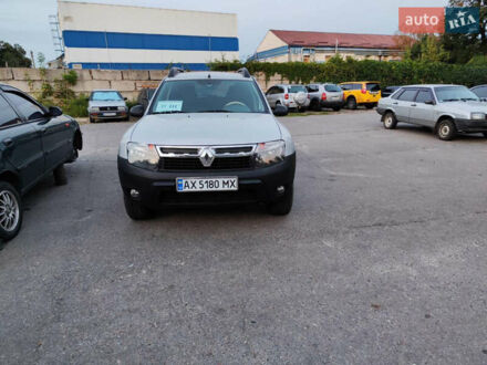 Рено Дастер 2012 у Харкові на Automoto.ua Сірий Рено Дастер, об'ємом двигуна 1.6 л та пробігом 121 тис. км за 9000 $, фото 1 на Automoto.ua