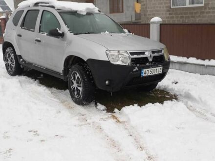 Серый Рено Дастер, объемом двигателя 1.5 л и пробегом 165 тыс. км за 9500 $, фото 1 на Automoto.ua