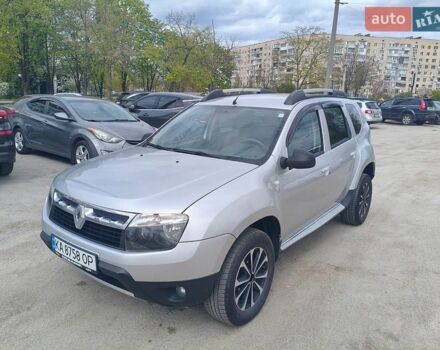 Серый Рено Дастер, объемом двигателя 1.46 л и пробегом 200 тыс. км за 8300 $, фото 1 на Automoto.ua