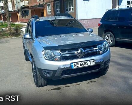 Серый Рено Дастер, объемом двигателя 1.6 л и пробегом 162 тыс. км за 11700 $, фото 1 на Automoto.ua