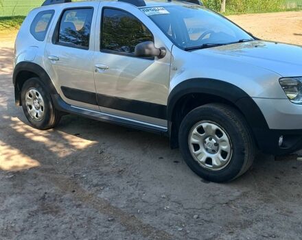 Сірий Рено Дастер, об'ємом двигуна 1.6 л та пробігом 253 тис. км за 10000 $, фото 1 на Automoto.ua
