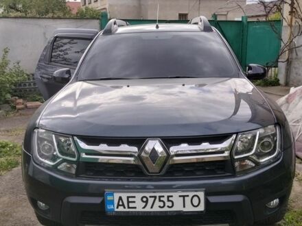 Серый Рено Дастер, объемом двигателя 1.5 л и пробегом 162 тыс. км за 11500 $, фото 1 на Automoto.ua