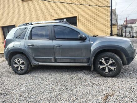 Серый Рено Дастер, объемом двигателя 1.5 л и пробегом 205 тыс. км за 12500 $, фото 1 на Automoto.ua