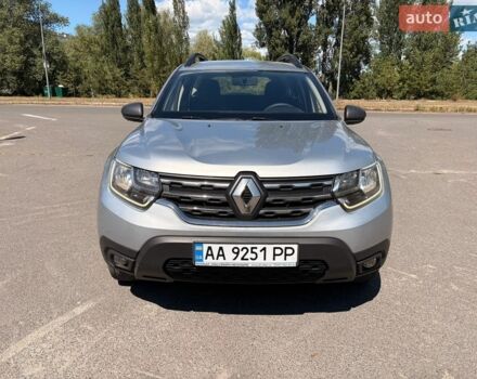 Серый Рено Дастер, объемом двигателя 1.46 л и пробегом 160 тыс. км за 13700 $, фото 1 на Automoto.ua