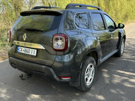 Рено Дастер 2021 у Золотоноше на Automoto.ua Сірий Рено Дастер, об'ємом двигуна 1.46 л та пробігом 220 тис. км за 15400 $, фото 1 на Automoto.ua