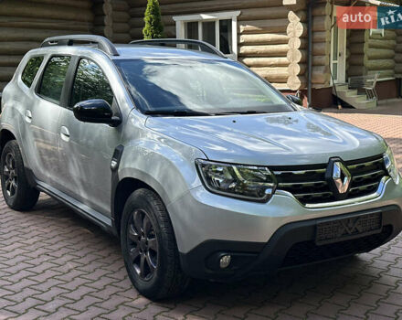 Серый Рено Дастер, объемом двигателя 1.5 л и пробегом 130 тыс. км за 16500 $, фото 1 на Automoto.ua