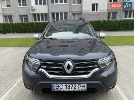 Рено Дастер 2022 в Львове на Automoto.ua Серый Рено Дастер, объемом двигателя 1.6 л и пробегом 14 тыс. км за 17500 $, фото 1 на Automoto.ua