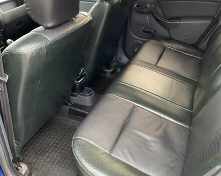 Синій Рено Дастер, об'ємом двигуна 1.6 л та пробігом 195 тис. км за 6600 $, фото 10 на Automoto.ua