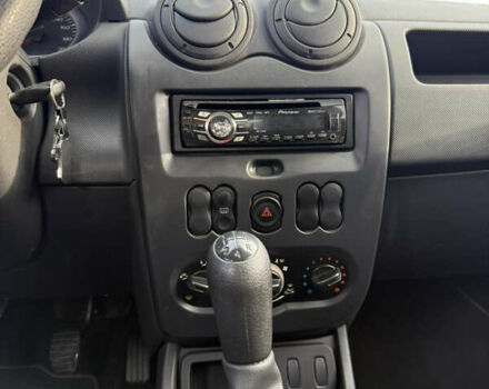 Синий Рено Дастер, объемом двигателя 1.6 л и пробегом 158 тыс. км за 7500 $, фото 18 на Automoto.ua