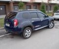 Синий Рено Дастер, объемом двигателя 1.6 л и пробегом 174 тыс. км за 7800 $, фото 2 на Automoto.ua