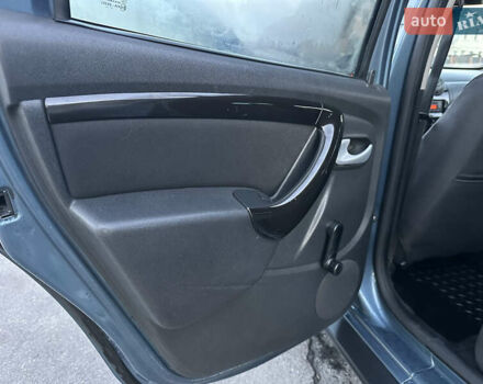 Синий Рено Дастер, объемом двигателя 1.5 л и пробегом 190 тыс. км за 9700 $, фото 24 на Automoto.ua