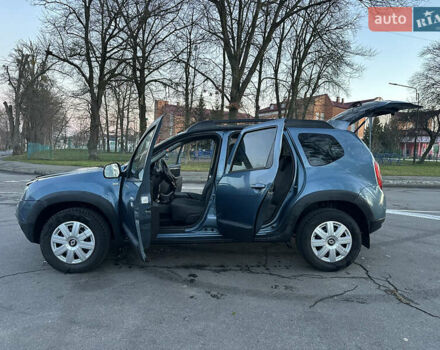 Синий Рено Дастер, объемом двигателя 1.5 л и пробегом 190 тыс. км за 9700 $, фото 39 на Automoto.ua