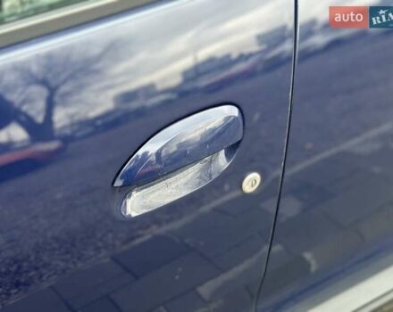 Синий Рено Дастер, объемом двигателя 1.6 л и пробегом 90 тыс. км за 15500 $, фото 6 на Automoto.ua