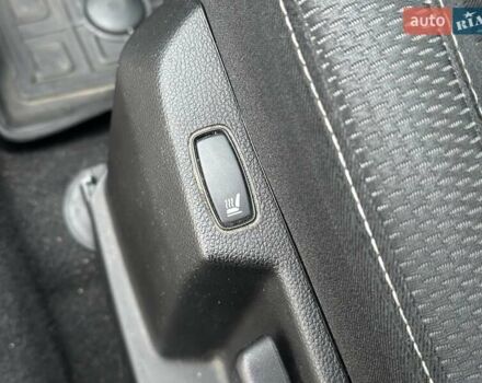 Синий Рено Дастер, объемом двигателя 1.6 л и пробегом 90 тыс. км за 15500 $, фото 29 на Automoto.ua