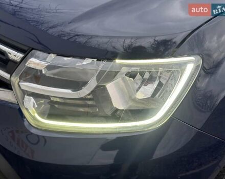 Синий Рено Дастер, объемом двигателя 1.6 л и пробегом 90 тыс. км за 15500 $, фото 4 на Automoto.ua