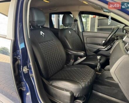 Синий Рено Дастер, объемом двигателя 1.46 л и пробегом 207 тыс. км за 12750 $, фото 17 на Automoto.ua
