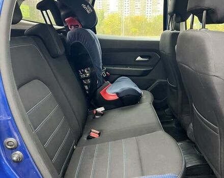 Синій Рено Дастер, об'ємом двигуна 1.6 л та пробігом 32 тис. км за 18800 $, фото 4 на Automoto.ua