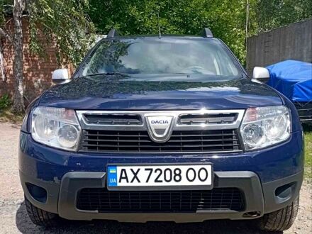 Рено Дастер 2010 в Ромнах на Automoto.ua Синий Рено Дастер, объемом двигателя 1.6 л и пробегом 216 тыс. км за 7900 $, фото 1 на Automoto.ua