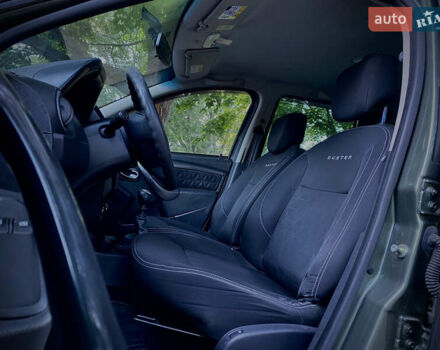 Зеленый Рено Дастер, объемом двигателя 1.46 л и пробегом 188 тыс. км за 11500 $, фото 11 на Automoto.ua