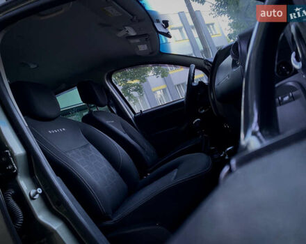 Зеленый Рено Дастер, объемом двигателя 1.46 л и пробегом 188 тыс. км за 11500 $, фото 13 на Automoto.ua