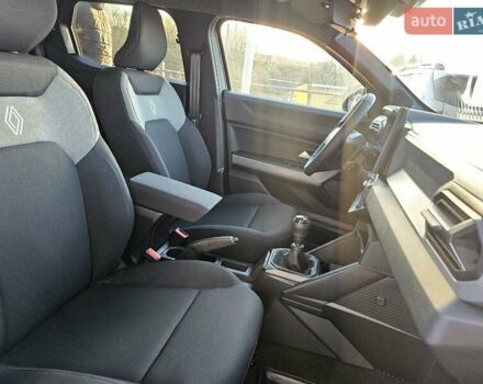 Зеленый Рено Дастер, объемом двигателя 1.46 л и пробегом 1 тыс. км за 26097 $, фото 4 на Automoto.ua