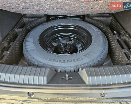 Зеленый Рено Дастер, объемом двигателя 1.46 л и пробегом 1 тыс. км за 26097 $, фото 9 на Automoto.ua