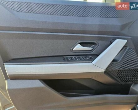 Зеленый Рено Дастер, объемом двигателя 1.46 л и пробегом 1 тыс. км за 26097 $, фото 20 на Automoto.ua