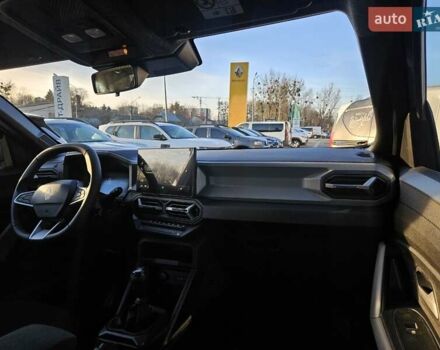 Зеленый Рено Дастер, объемом двигателя 1.46 л и пробегом 1 тыс. км за 26097 $, фото 12 на Automoto.ua