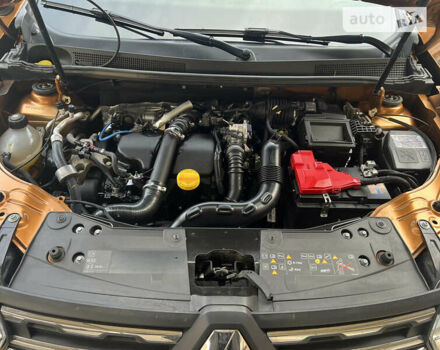 Помаранчевий Рено Дастер, об'ємом двигуна 1.5 л та пробігом 37 тис. км за 16900 $, фото 19 на Automoto.ua