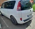 Белый Рено Эспейс, объемом двигателя 2 л и пробегом 300 тыс. км за 3800 $, фото 1 на Automoto.ua