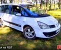 Белый Рено Эспейс, объемом двигателя 1.9 л и пробегом 250 тыс. км за 2550 $, фото 1 на Automoto.ua