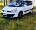 Белый Рено Эспейс, объемом двигателя 1.9 л и пробегом 250 тыс. км за 2550 $, фото 1 на Automoto.ua