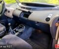 Белый Рено Эспейс, объемом двигателя 1.9 л и пробегом 250 тыс. км за 2550 $, фото 8 на Automoto.ua