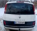Белый Рено Эспейс, объемом двигателя 1.9 л и пробегом 307 тыс. км за 3500 $, фото 4 на Automoto.ua