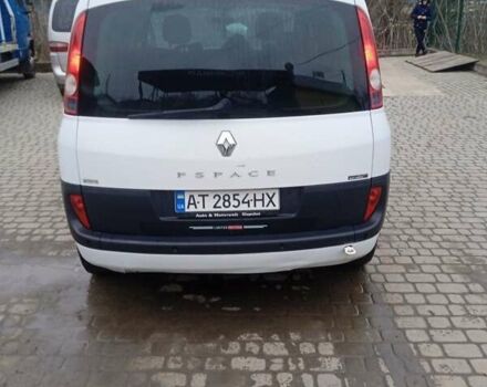 Белый Рено Эспейс, объемом двигателя 1.9 л и пробегом 333 тыс. км за 4300 $, фото 2 на Automoto.ua