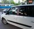 Белый Рено Эспейс, объемом двигателя 2 л и пробегом 280 тыс. км за 6250 $, фото 50 на Automoto.ua