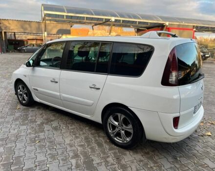 Рено Эспейс 2011 в Полонном на Automoto.ua Белый Рено Эспейс, объемом двигателя 2 л и пробегом 278 тыс. км за 8400 $, фото 5 на Automoto.ua