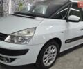 Білий Рено Еспейс, об'ємом двигуна 2 л та пробігом 210 тис. км за 8650 $, фото 9 на Automoto.ua