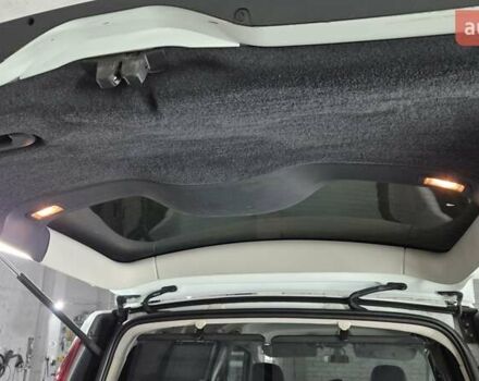 Білий Рено Еспейс, об'ємом двигуна 2 л та пробігом 210 тис. км за 8650 $, фото 22 на Automoto.ua