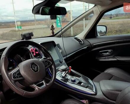 Белый Рено Эспейс, объемом двигателя 1.6 л и пробегом 225 тыс. км за 16000 $, фото 4 на Automoto.ua