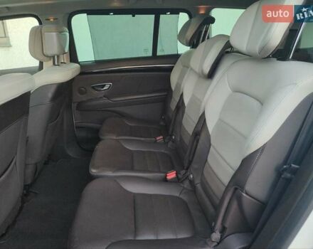 Білий Рено Еспейс, об'ємом двигуна 0 л та пробігом 210 тис. км за 14999 $, фото 19 на Automoto.ua