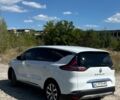 Белый Рено Эспейс, объемом двигателя 1.6 л и пробегом 250 тыс. км за 15500 $, фото 5 на Automoto.ua