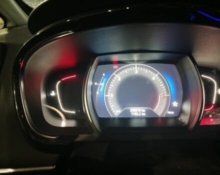 Білий Рено Еспейс, об'ємом двигуна 1.6 л та пробігом 250 тис. км за 15200 $, фото 6 на Automoto.ua