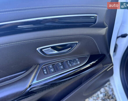 Білий Рено Еспейс, об'ємом двигуна 1.6 л та пробігом 250 тис. км за 16300 $, фото 29 на Automoto.ua